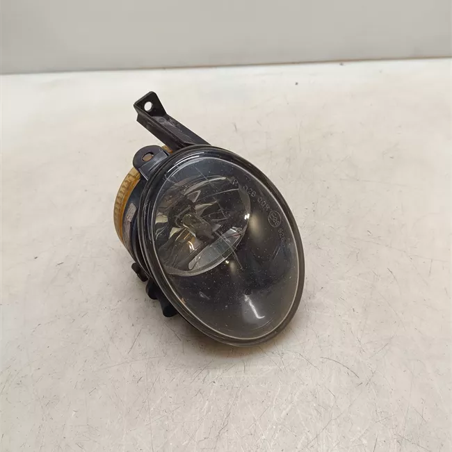 Proiettore fendinebbia destro