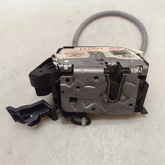 Serratura porta anteriore sinistra