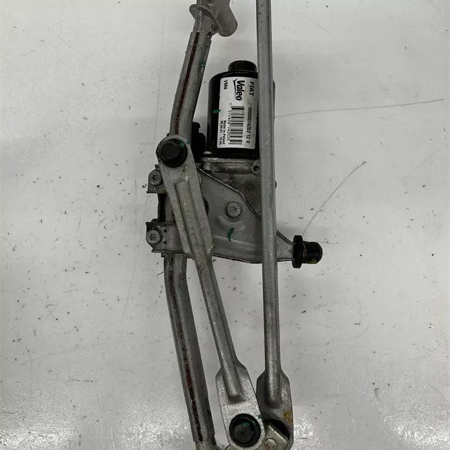 Meccanismo tergiparabrezza con motorino