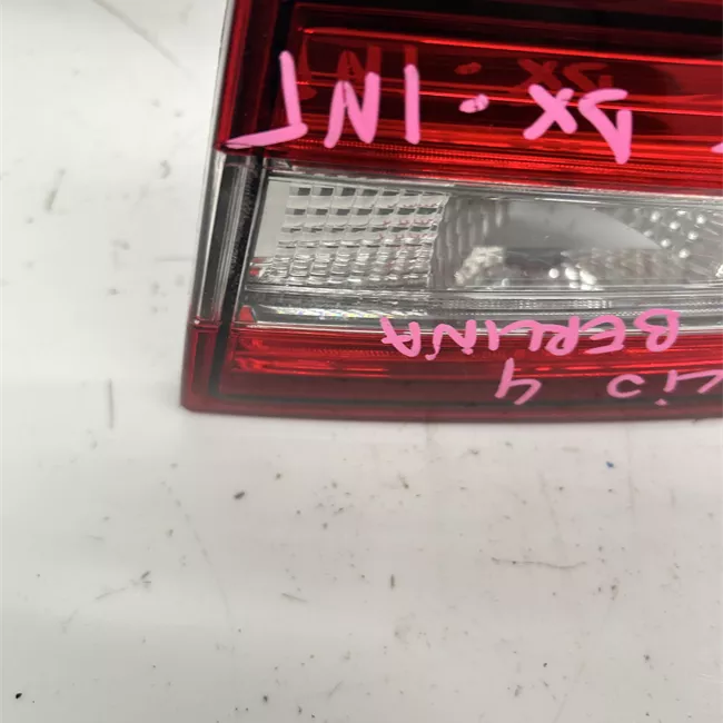 Fanale posteriore parte interno destro