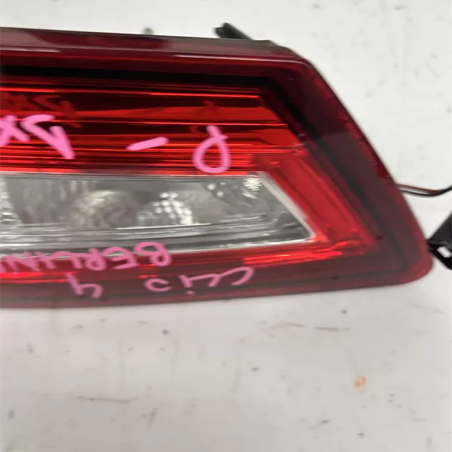 Fanale posteriore parte interno destro