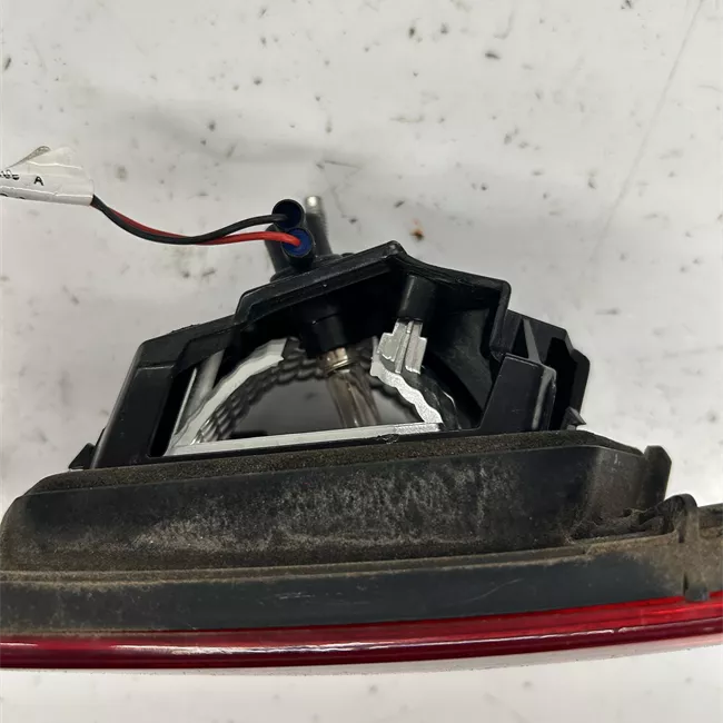 Fanale posteriore parte interno destro