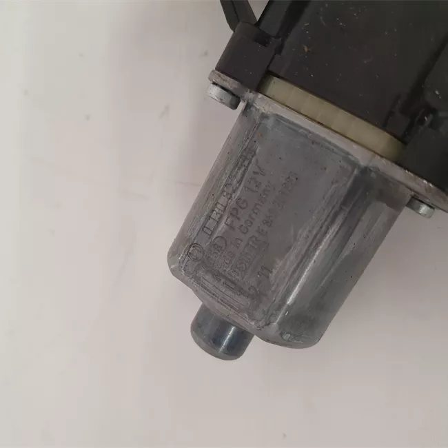 Alzacristallo porta posteriore destro