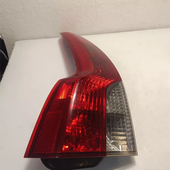 Fanale posteriore sinistro