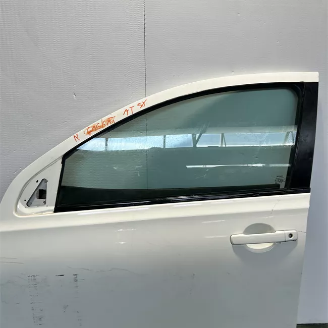 Porta anteriore sinistra