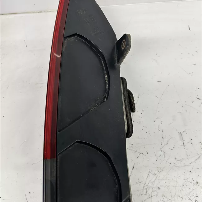 Fanale posteriore sinistro