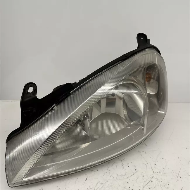 Proiettore sinistro Valeo