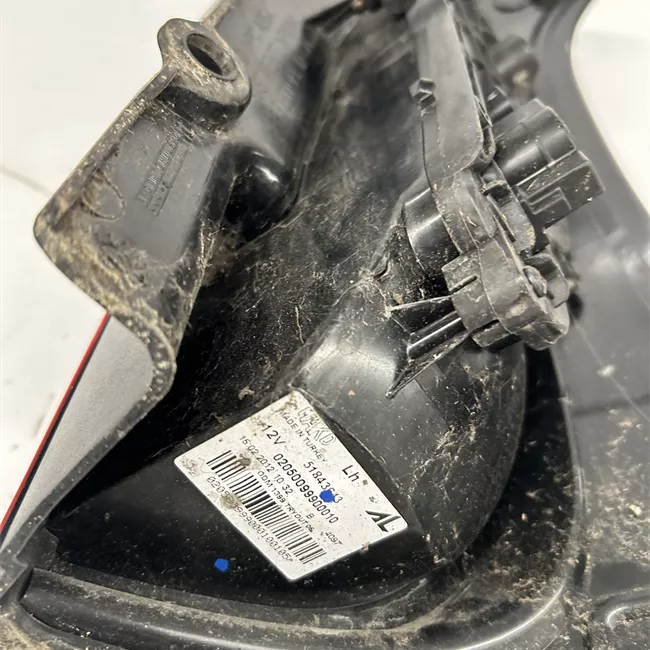 Fanale posteriore sinistro