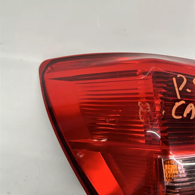 Fanale posteriore parte esterno sinistro