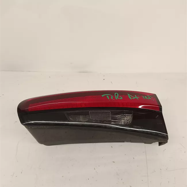 Fanale posteriore parte interno destro