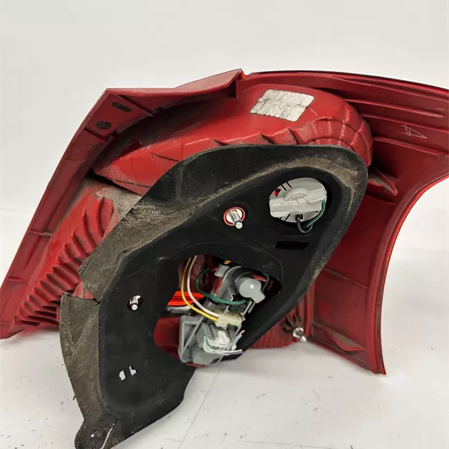 Fanale posteriore sinistro