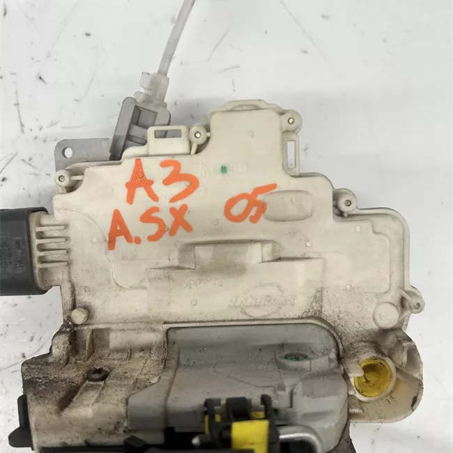 Serratura porta anteriore sinistra