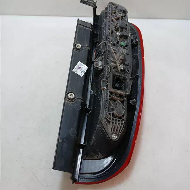 Fanale posteriore destro portello posteriore