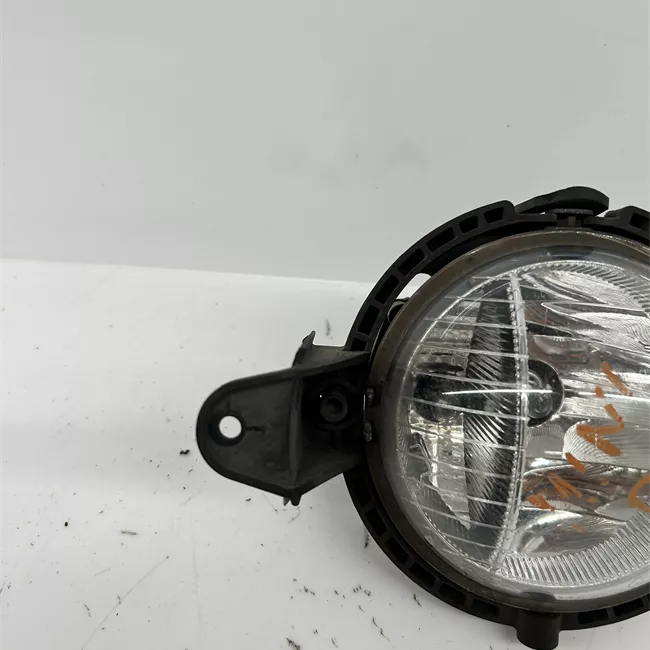 Proiettore fendinebbia destro