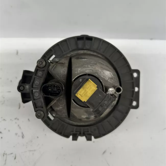 Proiettore fendinebbia destro