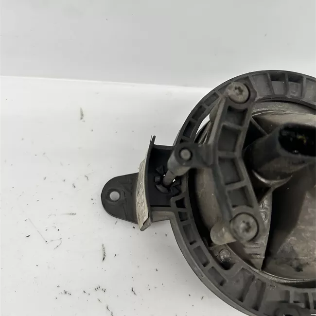 Proiettore fendinebbia destro