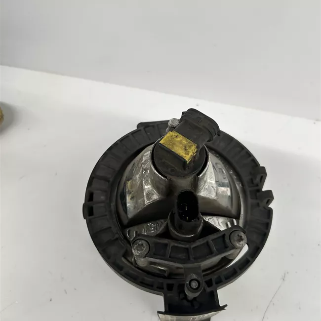 Proiettore fendinebbia destro