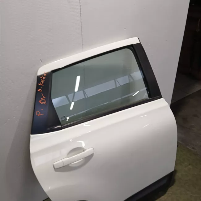 Porta posteriore destra