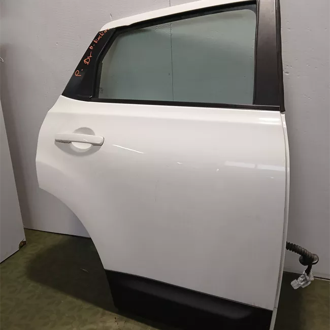 Porta posteriore destra