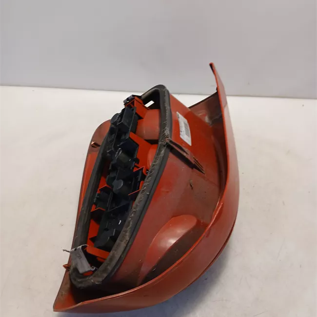 Fanale posteriore sinistro