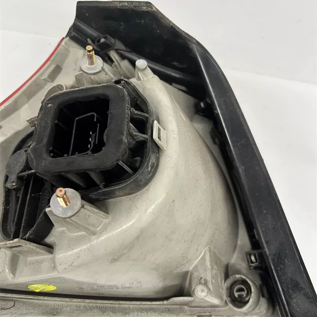 Fanale posteriore parte esterno destro