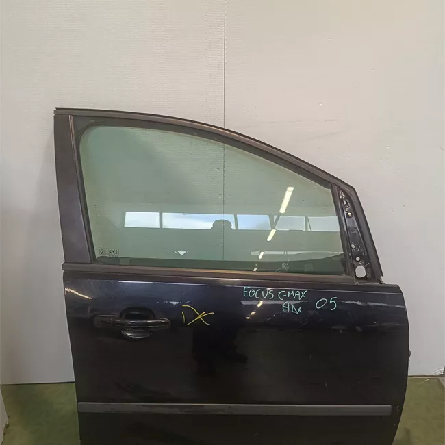 Porta anteriore destra