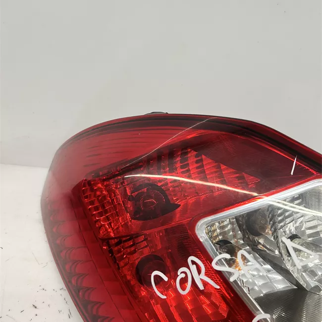 Fanale posteriore sinistro