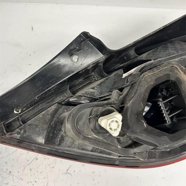 Fanale posteriore sinistro