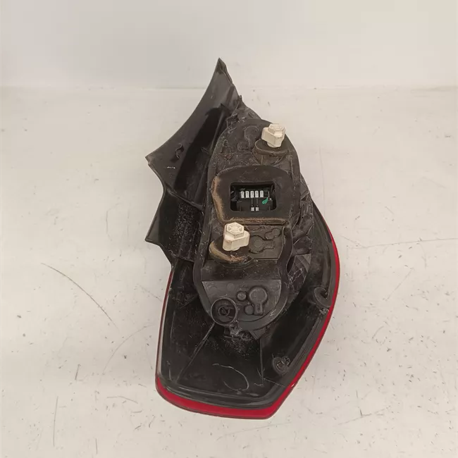 Fanale posteriore destro