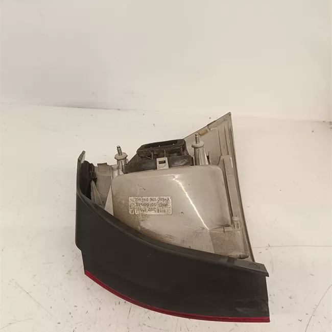 Fanale posteriore parte esterno sinistro