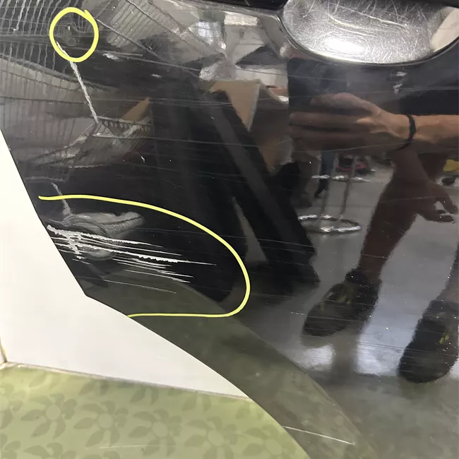 Porta posteriore destra