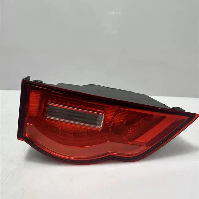 Fanale posteriore parte interno sinistro