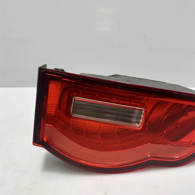 Fanale posteriore parte interno sinistro