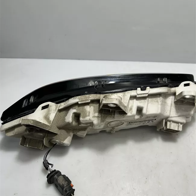 Fanalino anteriore destro