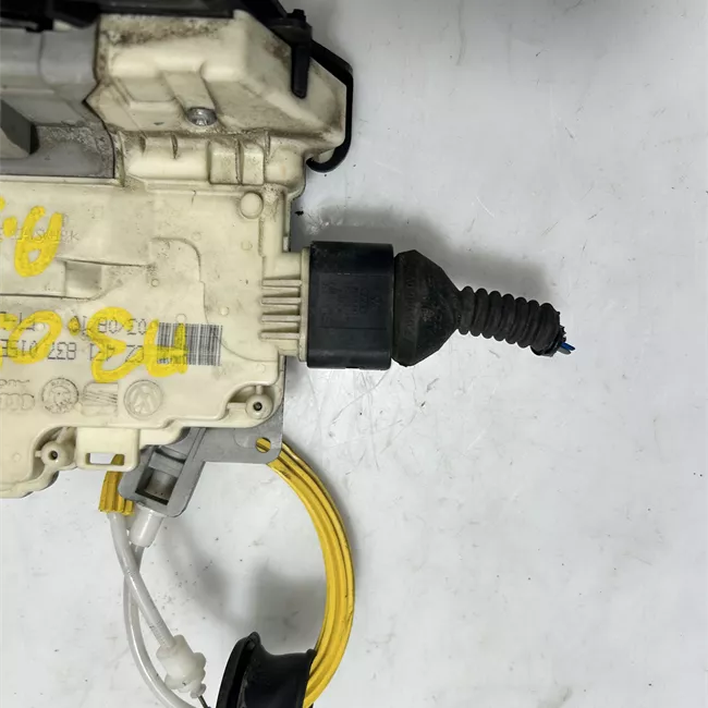 Serratura porta anteriore sinistra