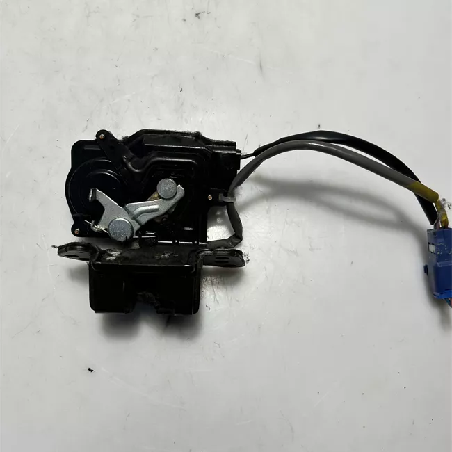 Serratura portello posteriore