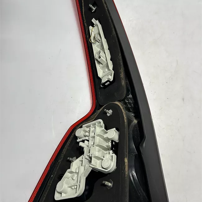 Fanale posteriore destro con antinebbia