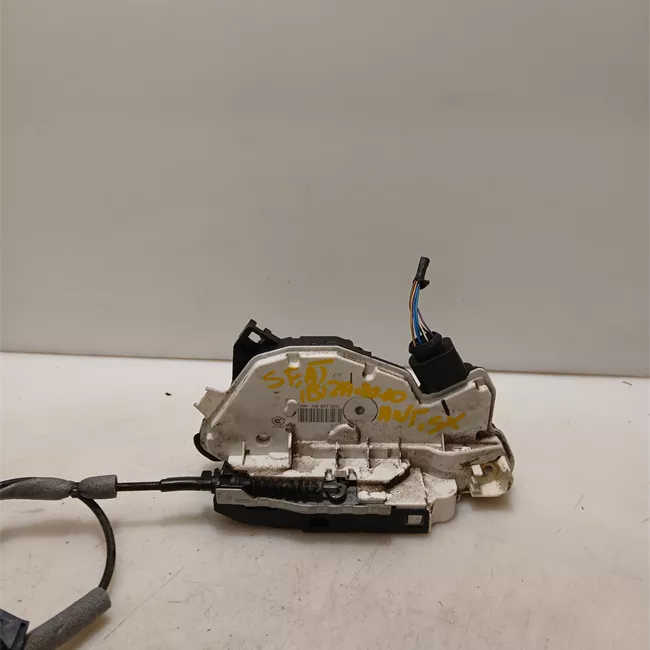 Serratura porta anteriore sinistra con dispositivo sicurezza Safe