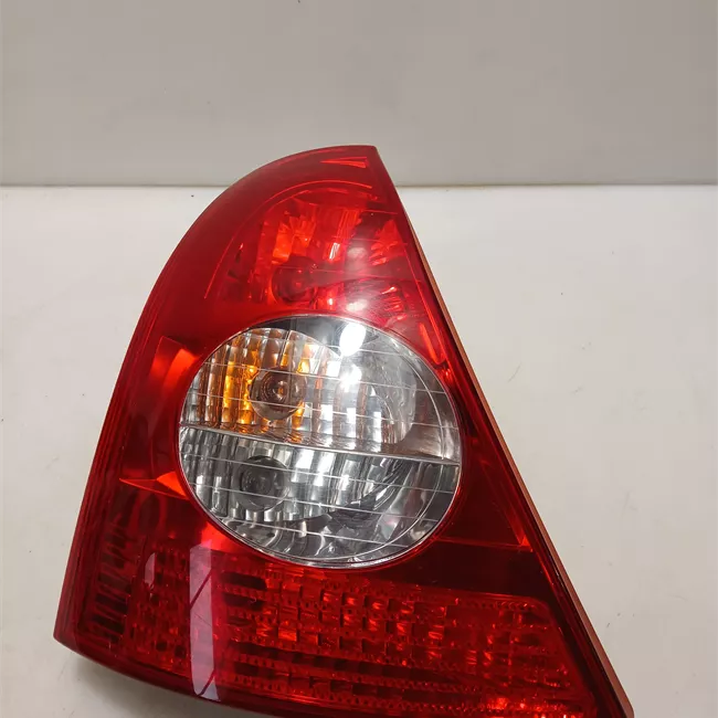 Fanale posteriore sinistro