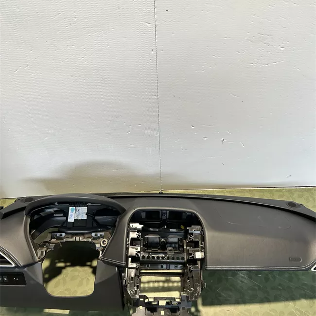 Cruscotto Espresso, plancia in pelle