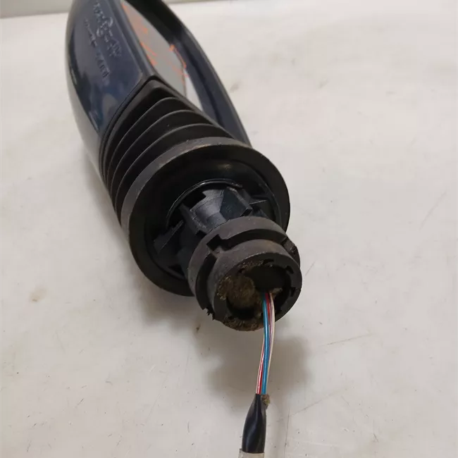 Retrovisore esterno regolazione elettrica sinistro 09/04>