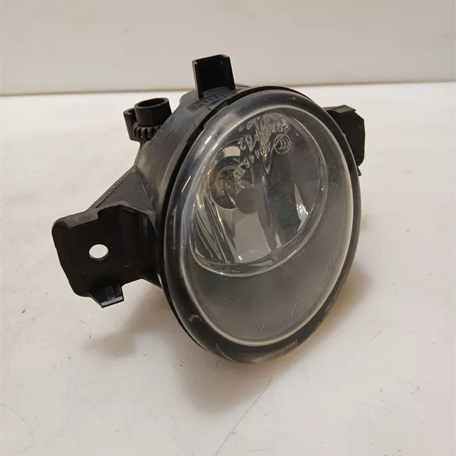 Proiettore fendinebbia destro