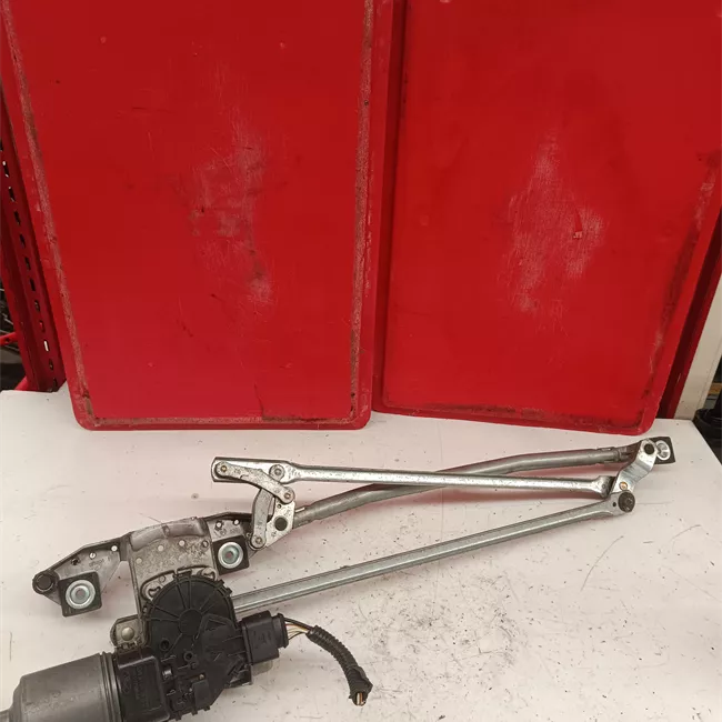 Motorino tergiparabrezza