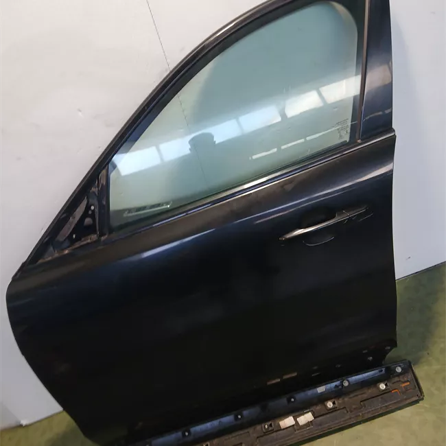 Porta anteriore sinistra