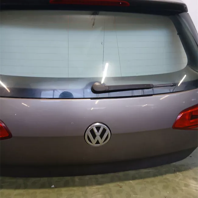 Portello posteriore senza spoiler post