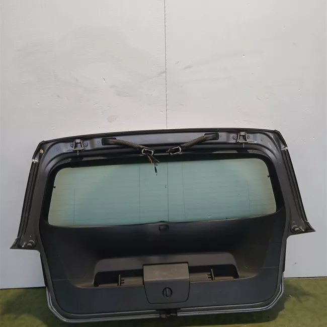 Portello posteriore senza spoiler post