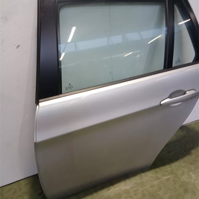 Porta posteriore sinistra