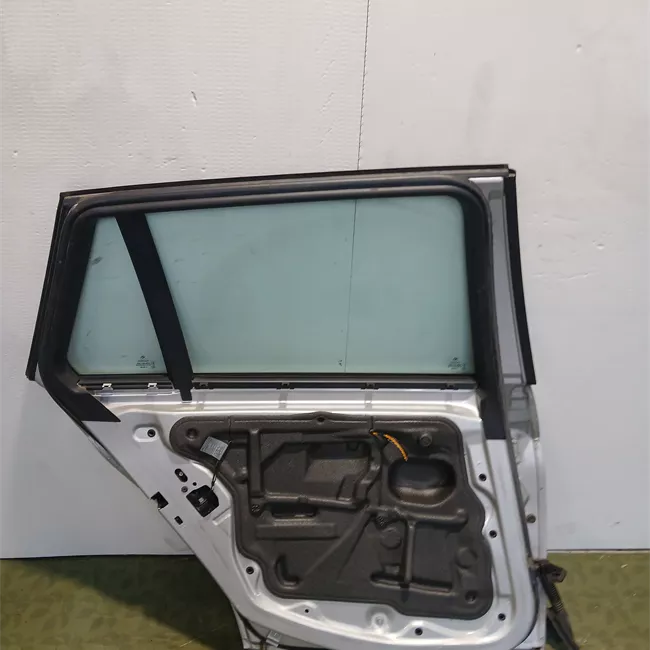 Porta posteriore sinistra