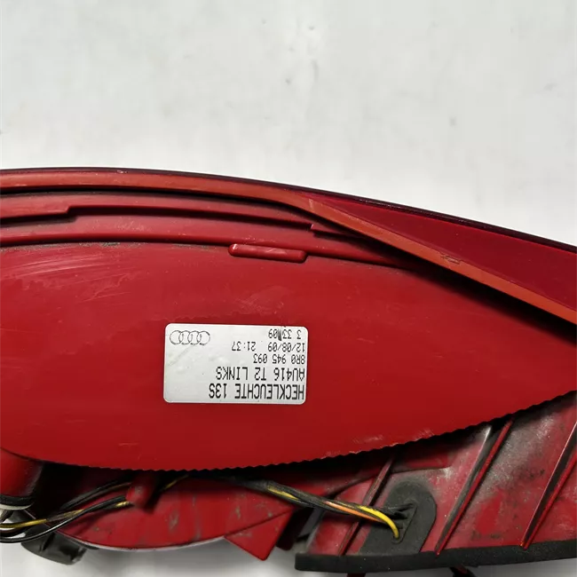 Fanale posteriore sinistro