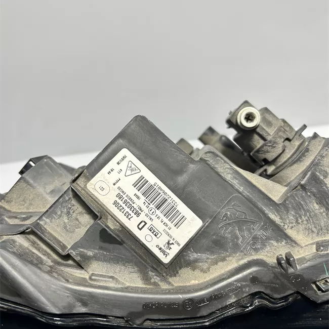 Proiettore destro Eco led